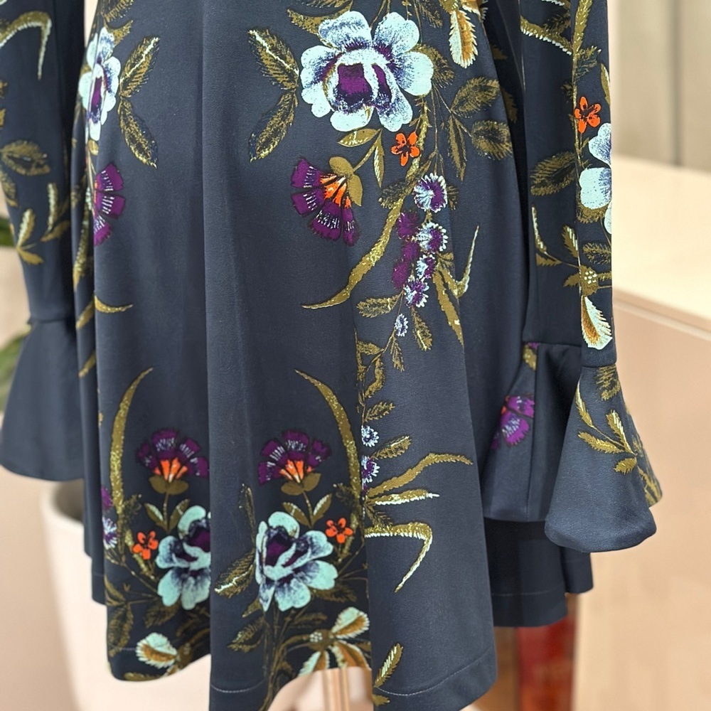 Floral V-Neck Long-Sleeve Mini Dress - Teal Floral - Picture 5 of 10